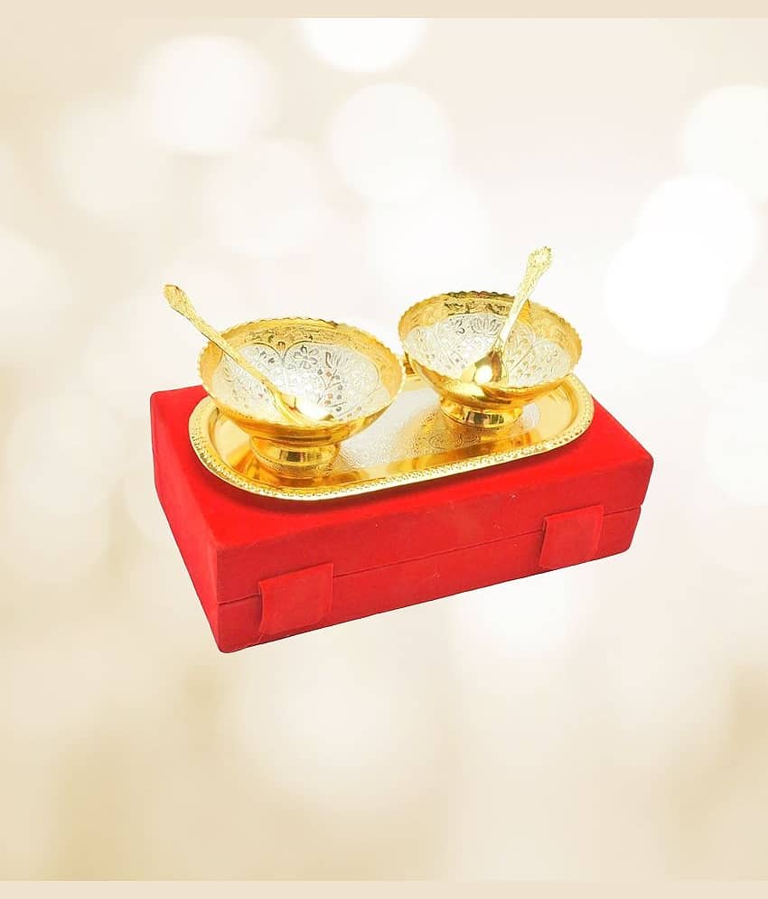 Urban hemlet German Gold/Silver Plated Gift Set - Pack of 1