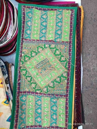 Heritage Embroidered Tote