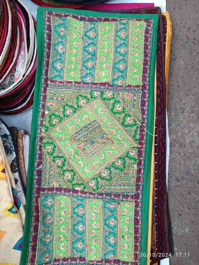 Heritage Embroidered Tote