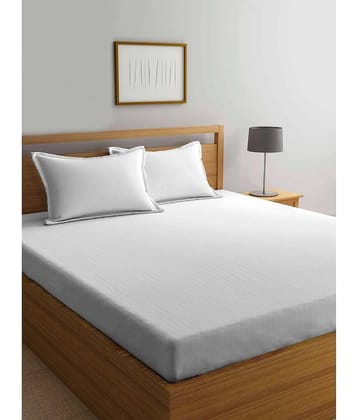 Klotthe Poly Cotton 1 Double King Bedsheet with 2 Pillow Covers ( White )