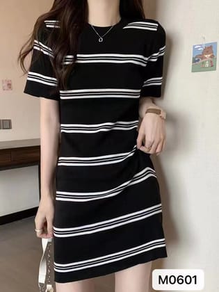 Girls Strip Line Midi(Black)