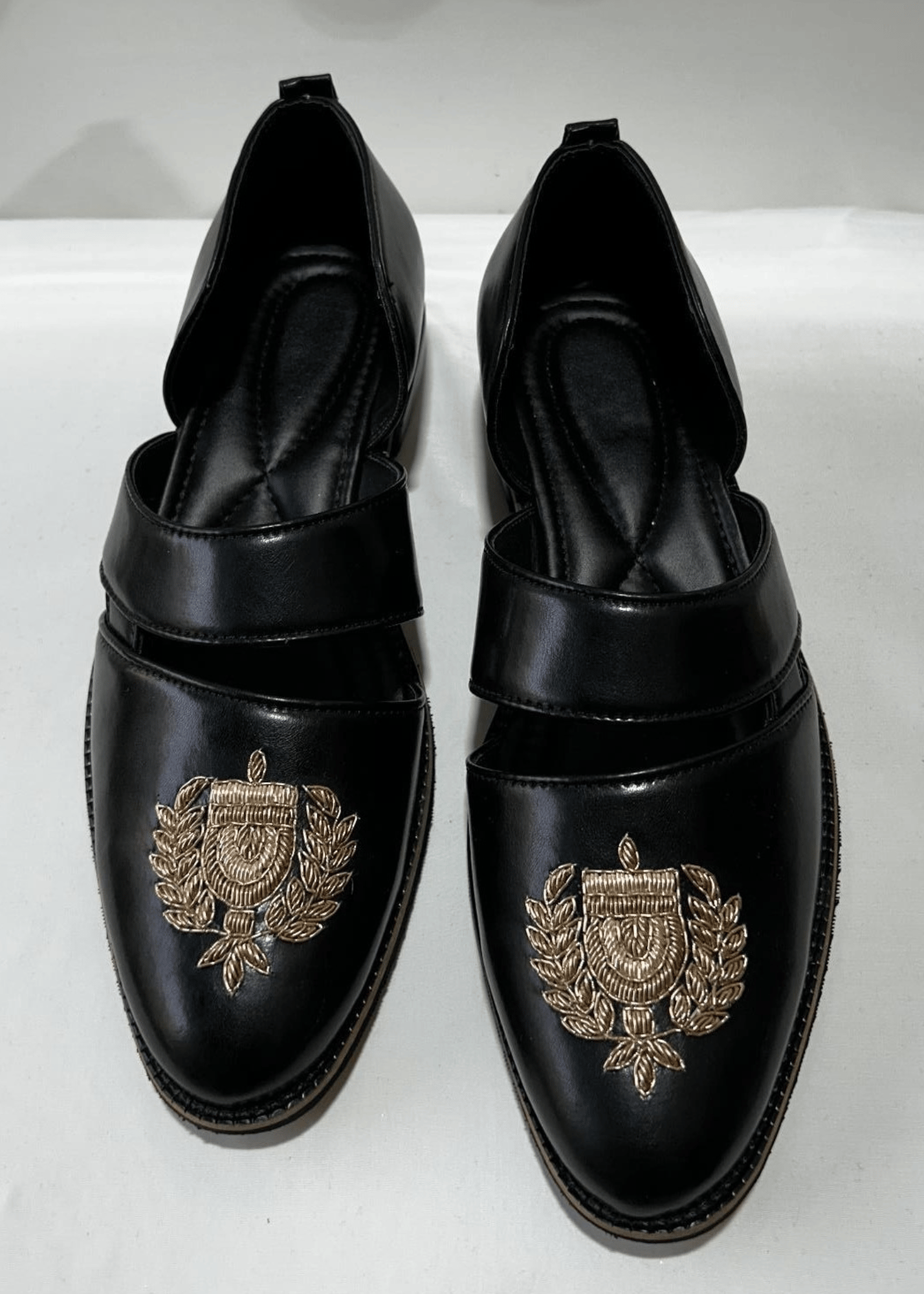 JMC BLACK EMBROIDERY SANDLE FOR MEN-Black