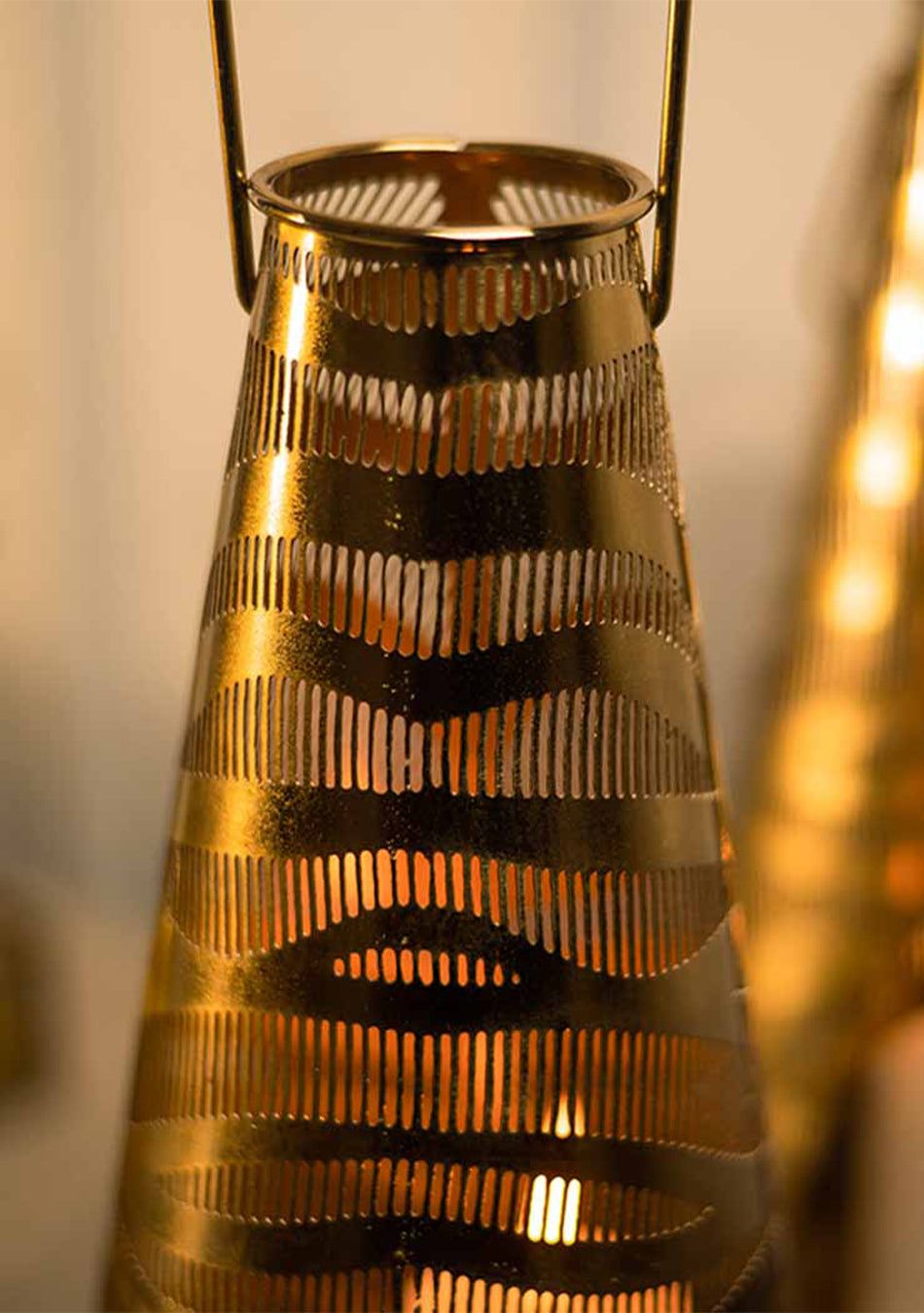Gold Tiger Striped Lanterns-Single