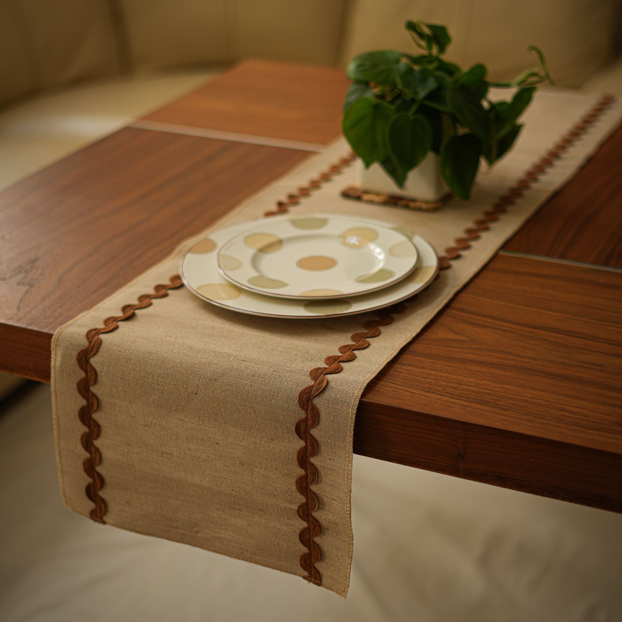 Brown Wave Jute runner-33 X 180