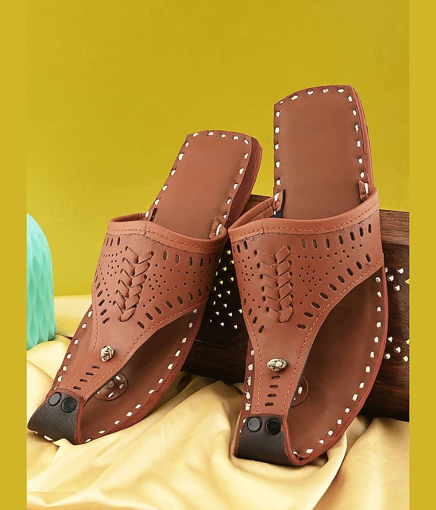 Anjaneya Creations Tan Men's Kolhapuris