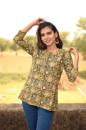 JAIPUR HANDBLOCK PRINT New collection of cotton hand printed short kurti 44
