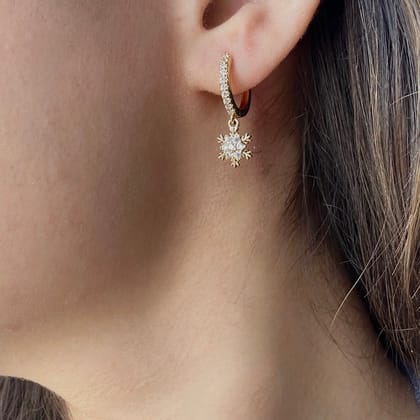 Snowflake 18k Gold plated Drop Earrings