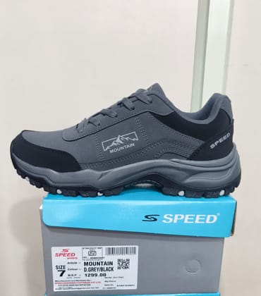 Article - Mountain Men's Shoes.