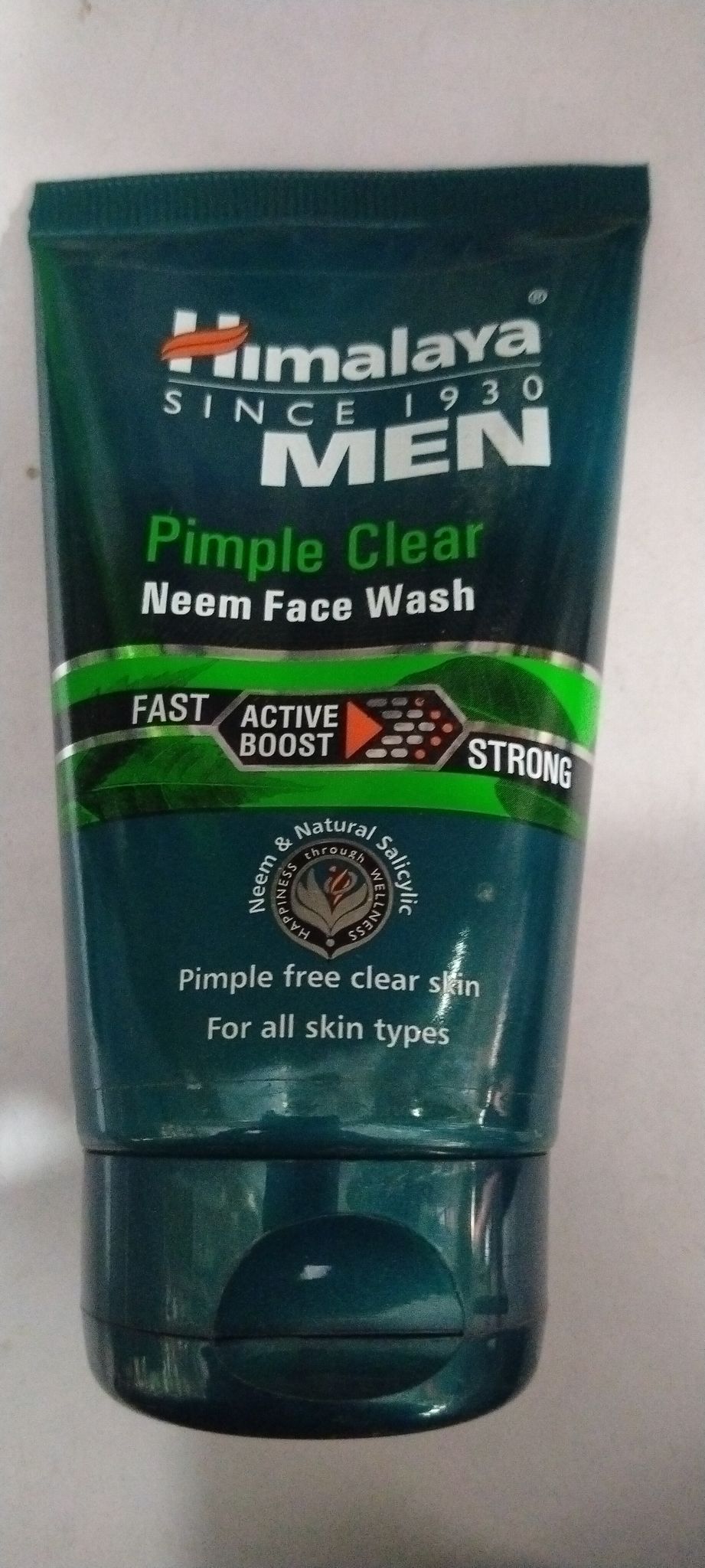 Himalaya Men Pimple clear Neem face wash 