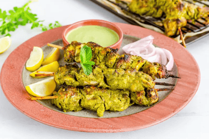 Chicken Haryali Tikka (10 Pcs)