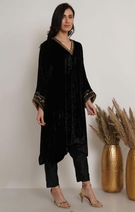 Black Velvet Embroidered Kaftan Set of 2-S