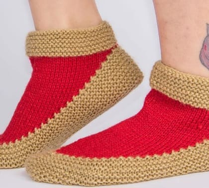 Sakha Crochet Slipper Socks Red Beige Sakha Crochet Slipper Socks Red Beige
