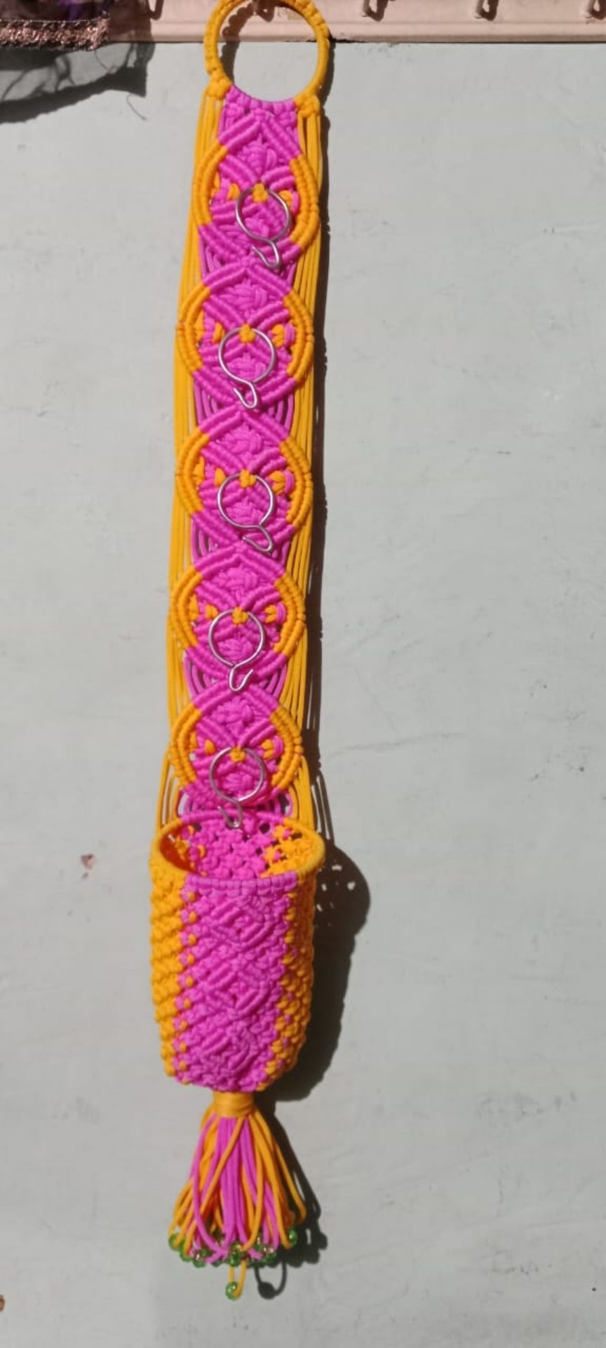 Wall Hanging Stand