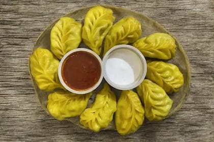 Paneer Momos [10 Pieces]
