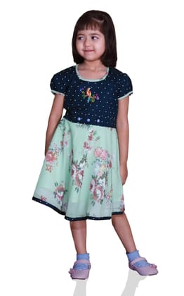DE CHEVALERiE en Rouge - Magpie Celeste Frock- Green 4- 5 Years