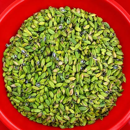 Green Cardamom Bulk Rejection 6to 10 mm
