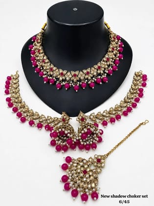 Choker set