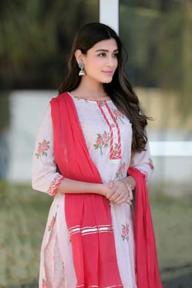 Off White Cotton Straight Suit Set VKSKD1021