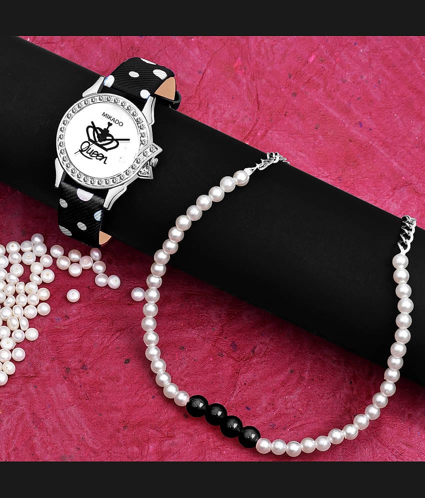 Mikado Leather Round Womens Watch