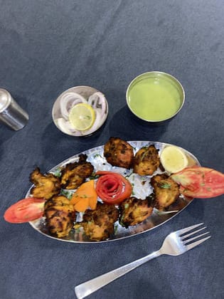 Chicken Tikka [8 Pieces]