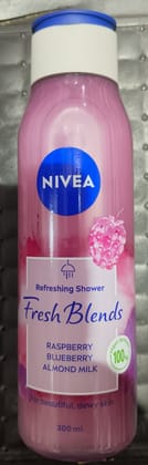 Nivea refreshing shower fresh Blends Almonds milk 