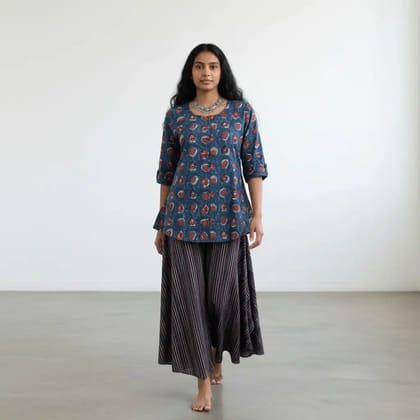 Handloom Cotton Co-Ord โ Indigo Floral Top with Striped Baggy Pants Handloom Cotton Co-Ord โ Indigo Floral Top with Striped Baggy Pants