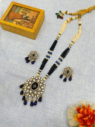 Layered Victorian Necklace Set 178