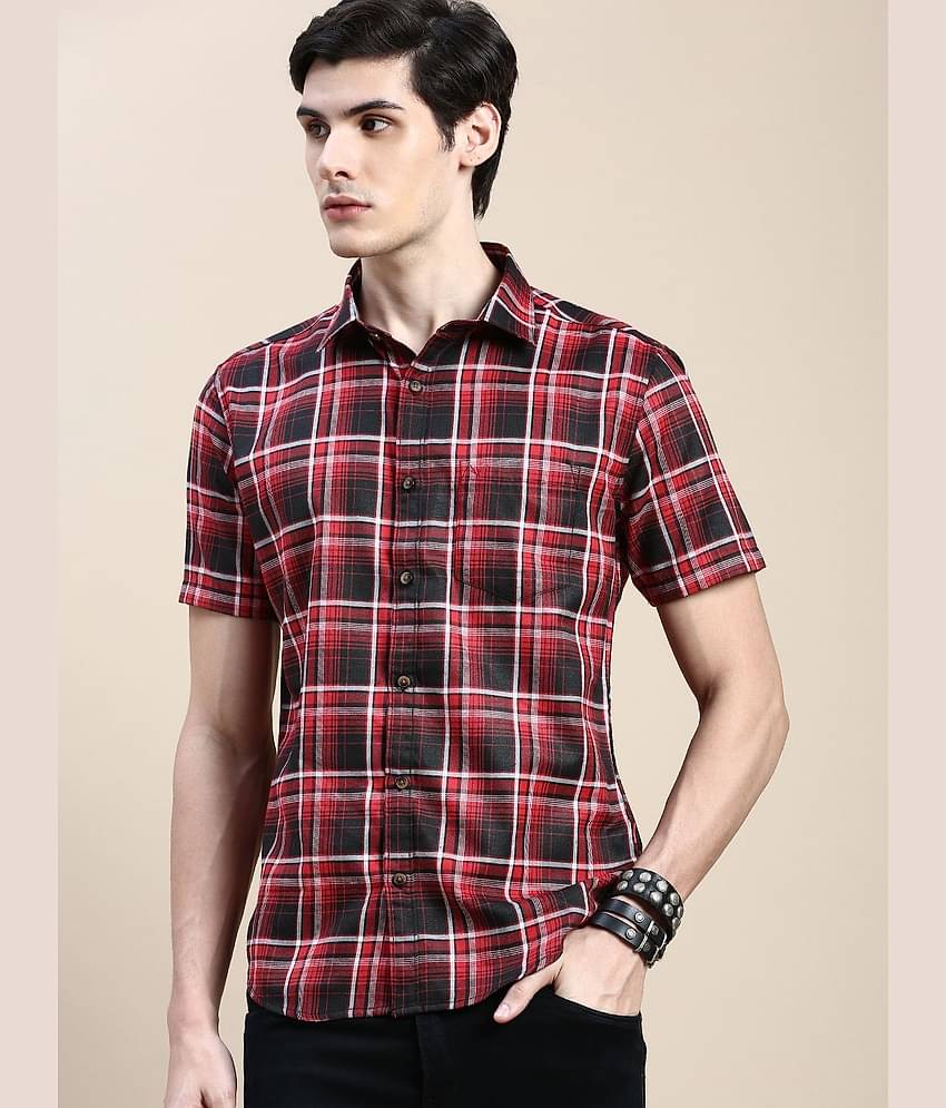 Showoff Cotton Blend Regular Fit Checks Half Sleeves Men's Casual Shirt - Red ( Pack of 1 )