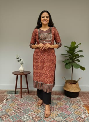 Rivaaj Ethnic Rithika Ajrakh Cotton Kurta (Size M) | Maroon Straight Fit with Round Neck & 3/4th Sleeves | Handblock Print | Casual Wear