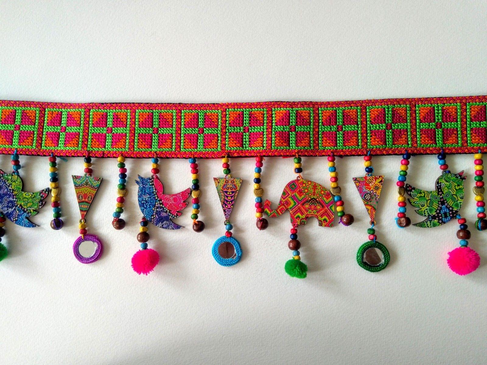 Phulkari Lace Toran