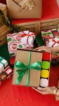 The Colourful Christmas Box
