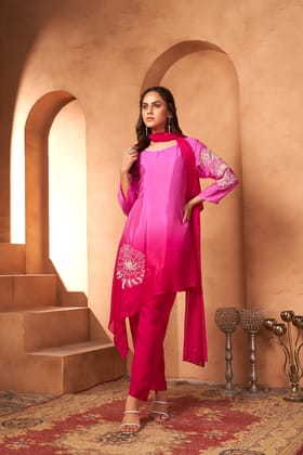 RANI CHINON THREE-PIECE SET WITH EMBROIDERY-RANI / XXL
