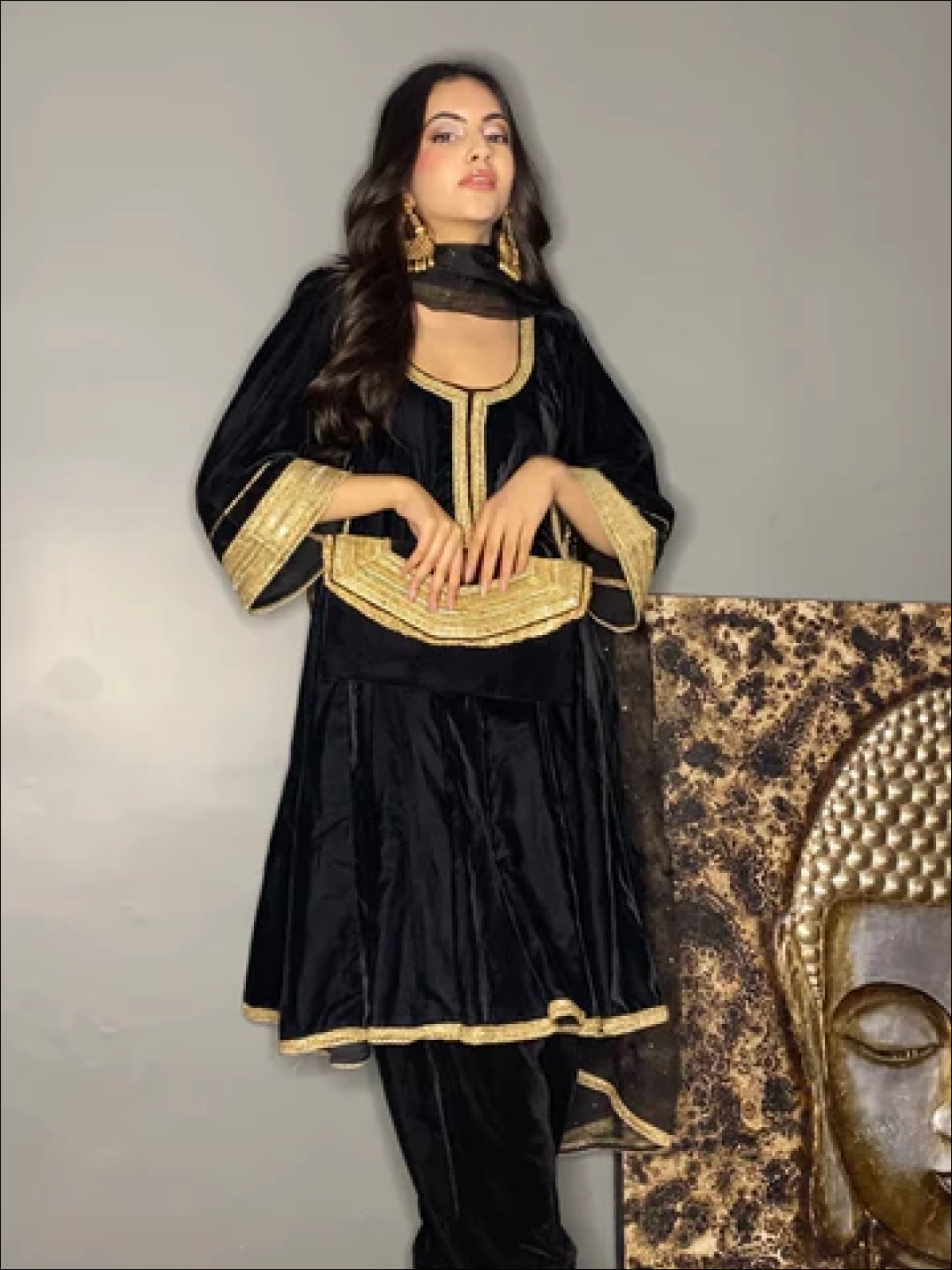 Velvet Kali Neckline Winter Set-S / Black