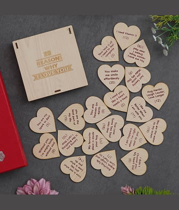 eCraftIndia Brown Valentine Wooden Gift Set