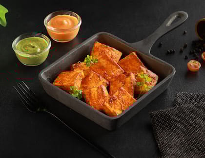 Smoky Peri Peri Paneer [10 Pcs]