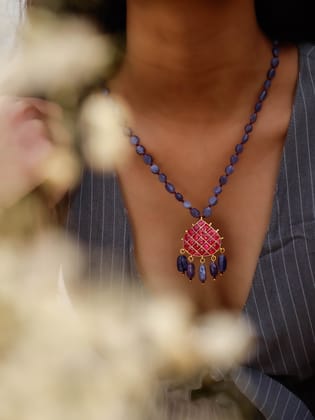 Pia Purple & Pink Pendant Kundan Necklace-Purple