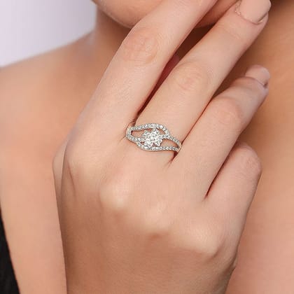 92.5 silver zircon swirl ring