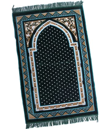 ADIRNY Green Single Regular Velvet Prayer Mat ( 110 X 70 cm )