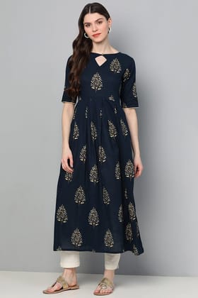 Women Navy Blue Floral Printed Keyhole Neck Kurta VCK8213