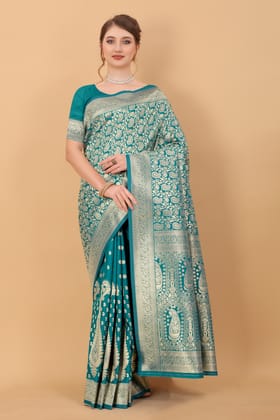 Yavira silk Women's Green Handwoven Silk Blend Saree