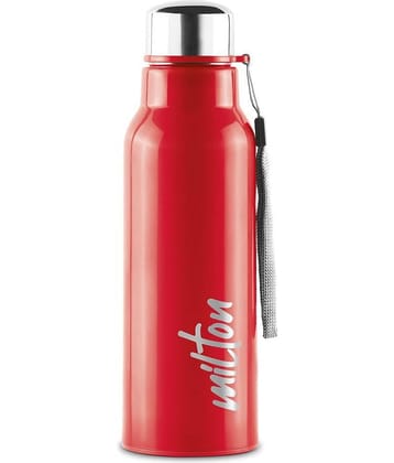 Milton Steel Fit 600 Insulated Inner Stainless Steel Water Bottle, 1 Piece, 520 ml, Red | Easy Grip | Leak Proof | Hot or Cold | School | Office | Gym | Hiking | Treking | Travel Bottle