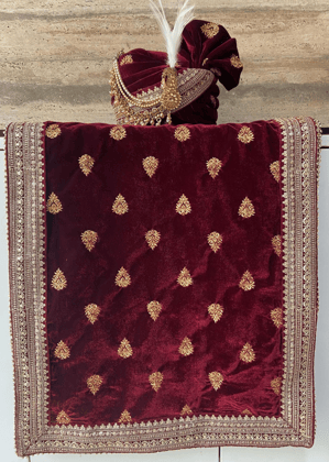 MAROON MICROVELVET EMB  SAFA DUPATTA SET ( ONPAPER PATTERN)