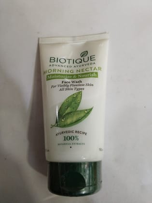 Biotique Advanced ayurveda Morning nectar Moisturize & nourish Face wash For visibly flawless skin 