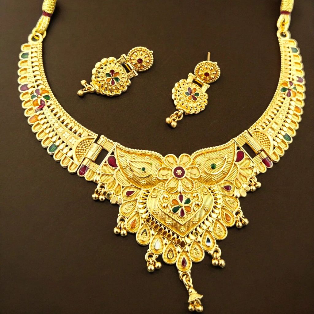 Exquisite Gold-Plated Kundan Choker with Earrings