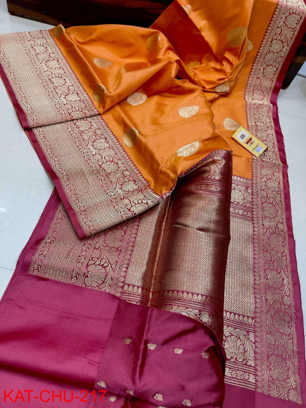 Benaras Katan Regular Style 24-Regular