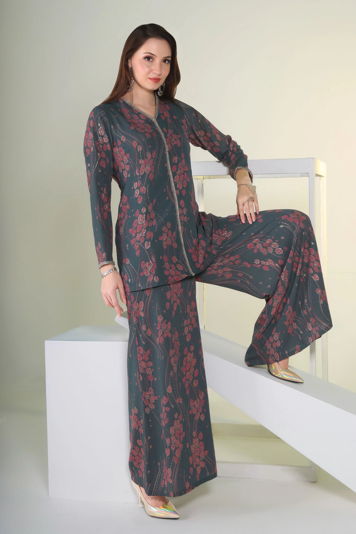 Graceful Charm: Grey Printed Kurta with Flared Palazzo and Gold Embroidery-M