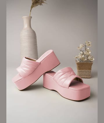 Shoetopia Retro Style White Platform Heels & Girls