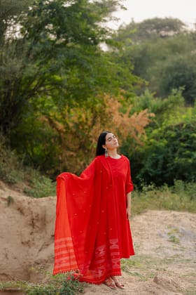 Vivid Red Kurta Set with dupatta-S