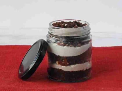 Kk ferrero rocher jar cake