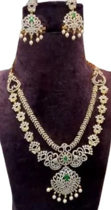 Minimalist Gold Necklace and Earrings Set